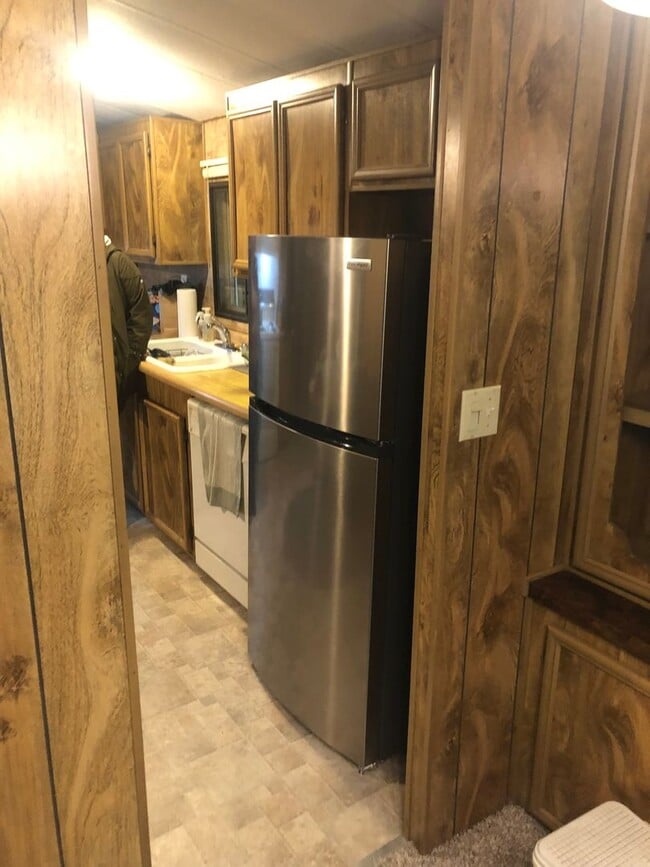 Building Photo - River Rapids