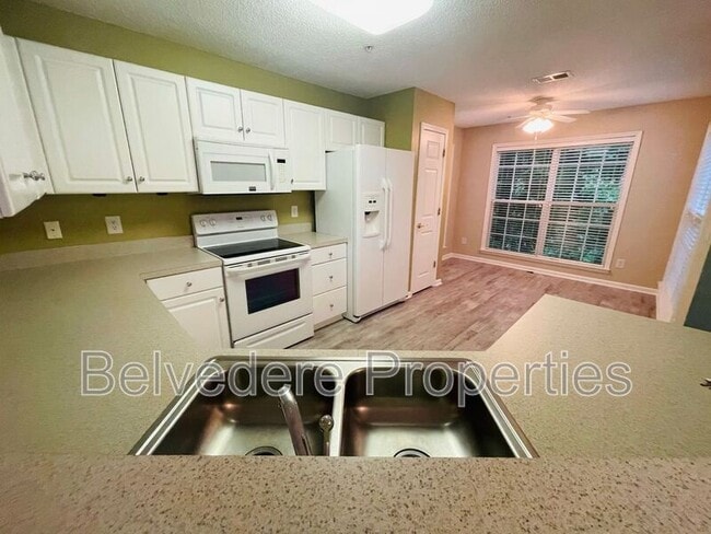 Building Photo - 5009 Bass Chapel Rd