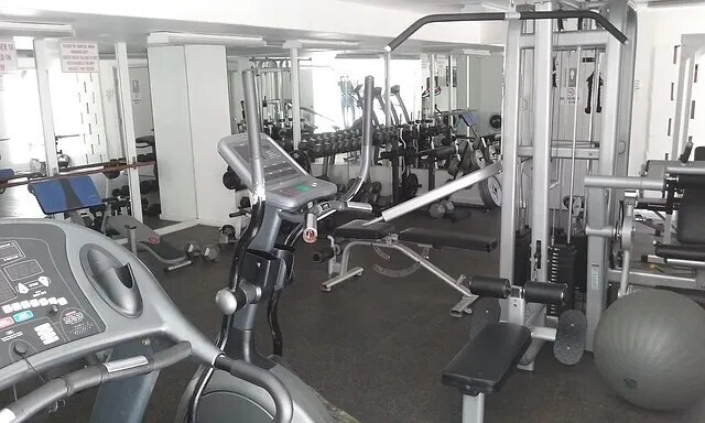 gym - 7777 W 91st St