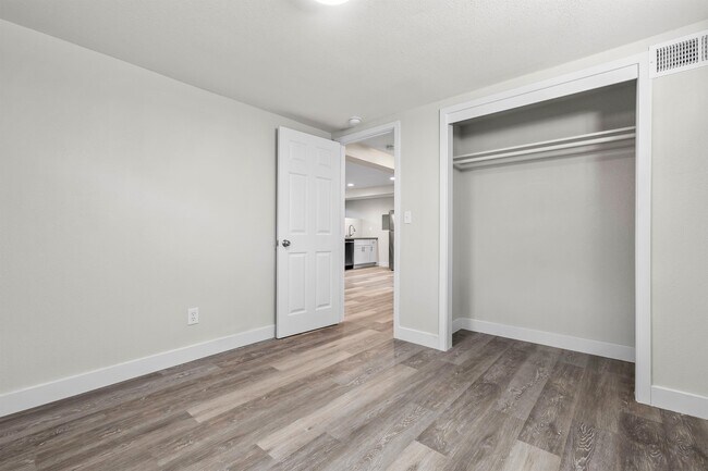 Building Photo - 4204 51st St