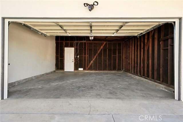Building Photo - 17045 Salais St