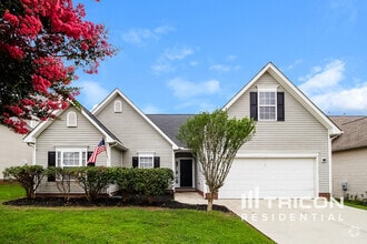 Building Photo - 559 Clearwater Dr
