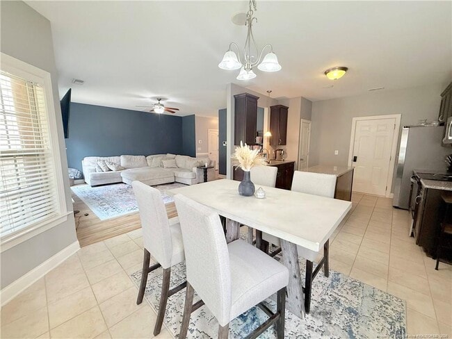 Building Photo - 418 Century Dr