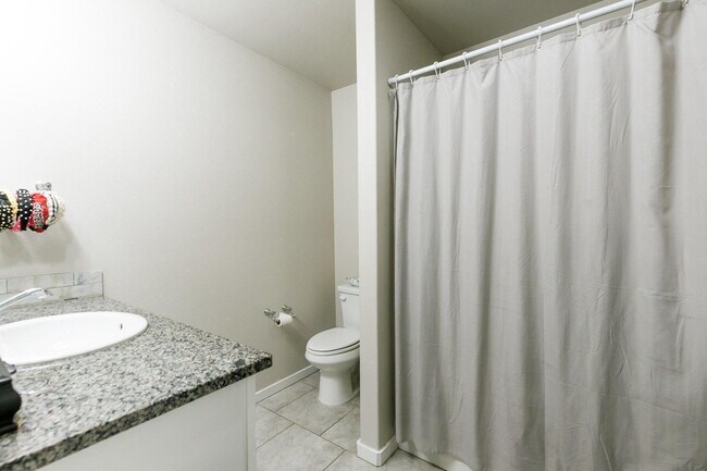 Building Photo - 10417 Xenia Ave