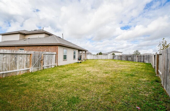 Building Photo - 838 Green Clover Ln