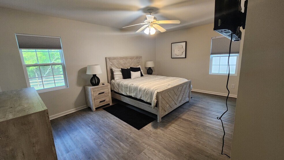 Building Photo - 11301 Smoke Tree Ln