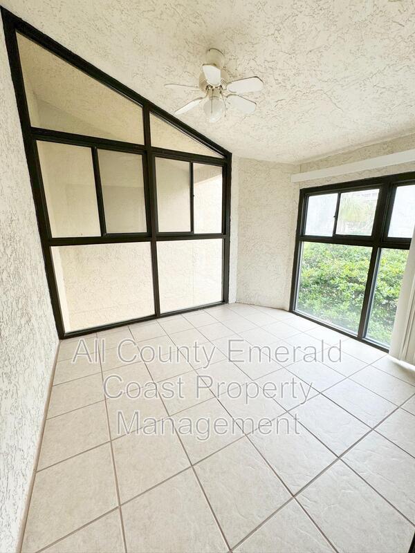 Building Photo - 930 Gulf Shore Dr