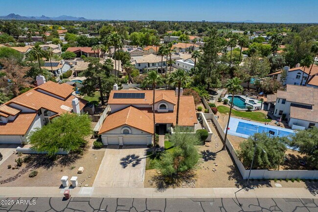Building Photo - Long Term Luxury Furnished Rental, also av...