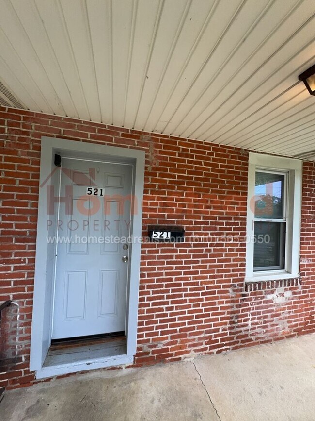 Building Photo - 3 BEDROOM HOME IN CLIFTON HEIGHTS!