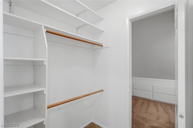 Building Photo - 3321 Basque St