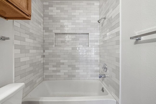 Building Photo - 3112 Freemont St