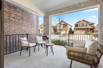 Building Photo - 7557 Sheboygan Ave