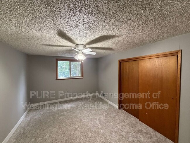 Building Photo - 5215 53rd St W