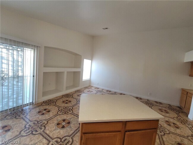 Building Photo - 4406 Cinema Ave