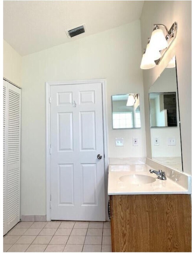 Building Photo - 12612 69th St N