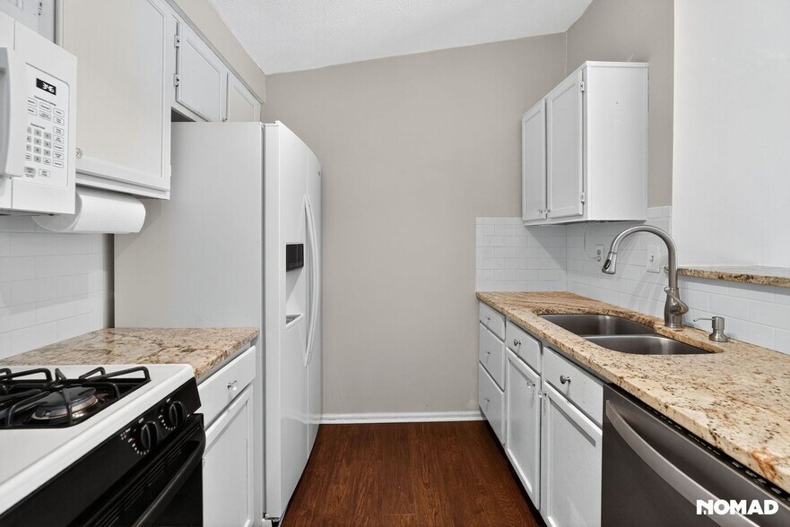 Building Photo - 1483 Keys Crossing Dr NE