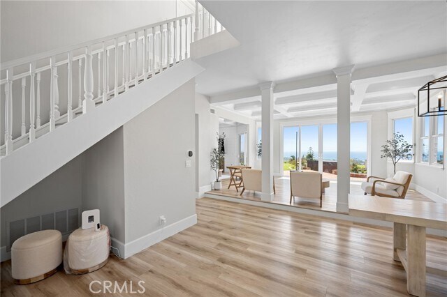 Building Photo - 507 Via Florida