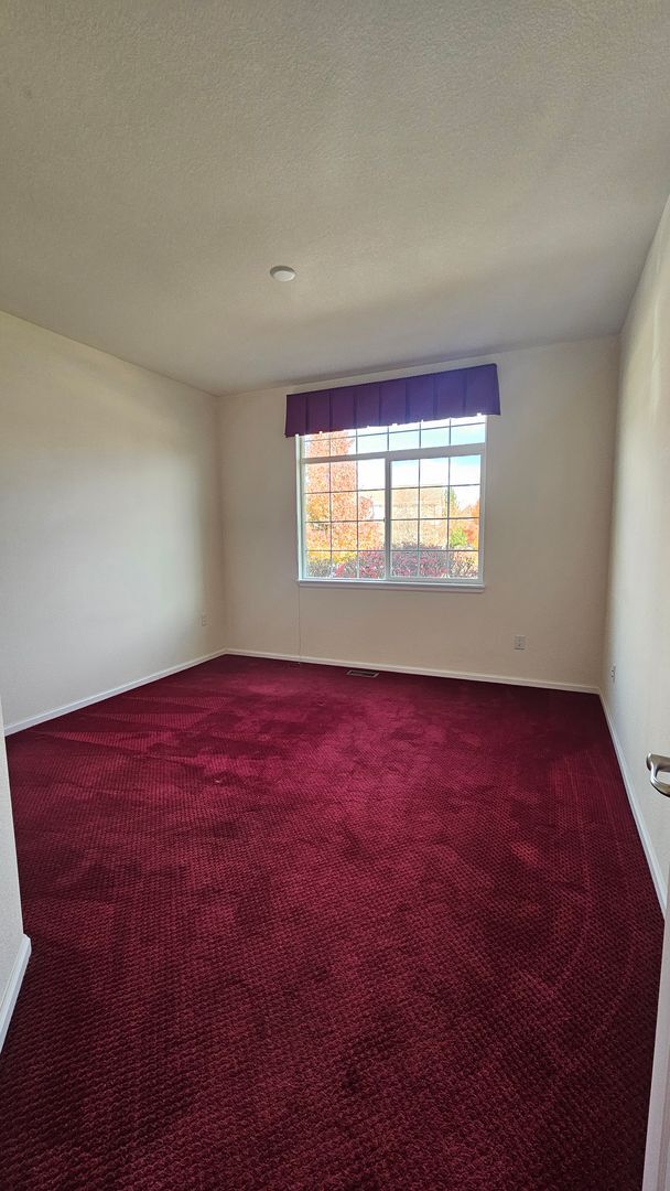 Building Photo - Ranch Townhome in The Broadlands