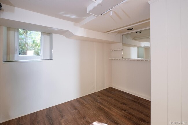 Building Photo - 1306 Henry Ave