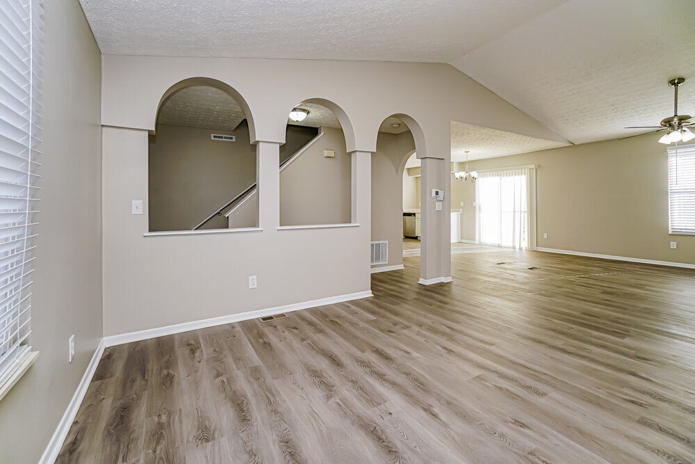 Building Photo - 6047 Rover Ln