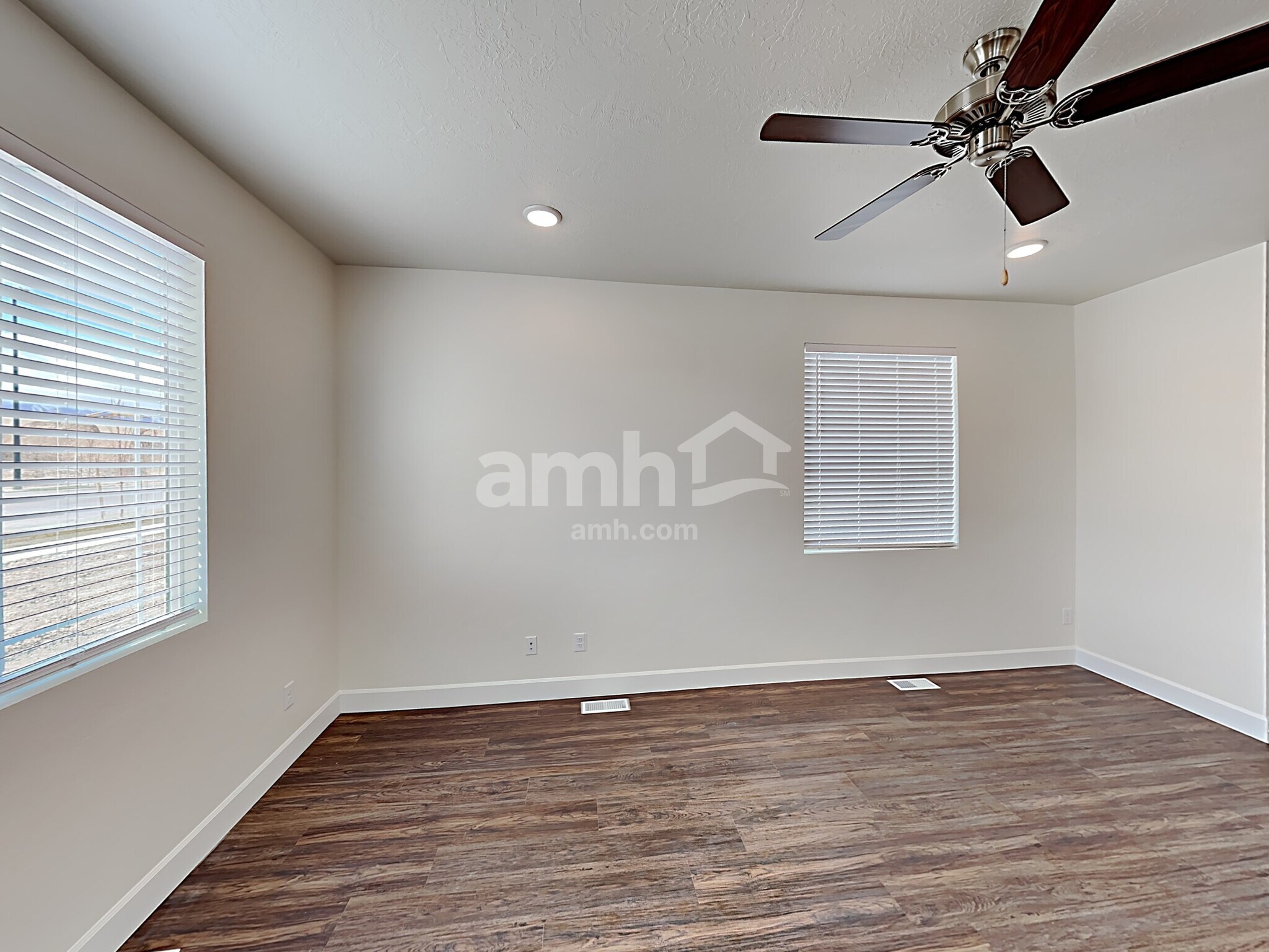 Building Photo - 7357 S Copper Rim Dr