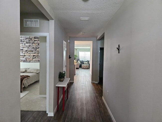 Building Photo - 32650 Osprey Peak Wy