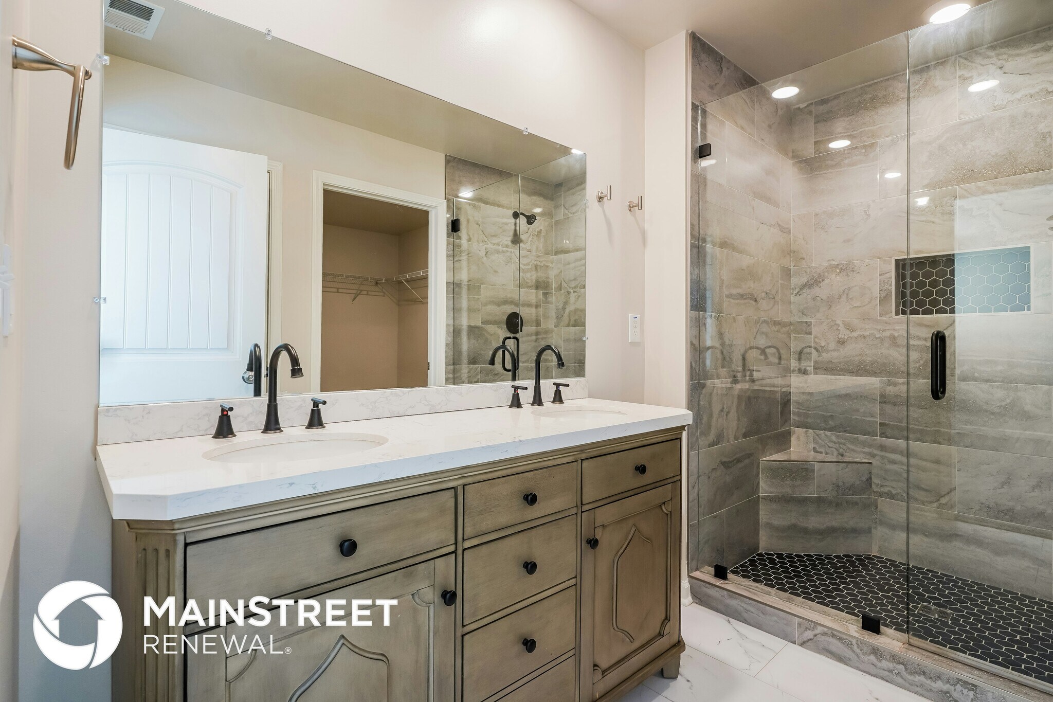 Building Photo - 1080 Pepper Stone Dr