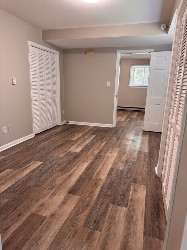 Building Photo - Santana - Princeton