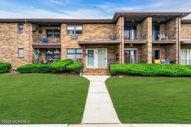 Building Photo - 1501 Ocean Ave