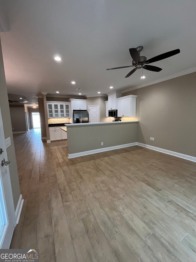 Building Photo - 126 The Villas Wy