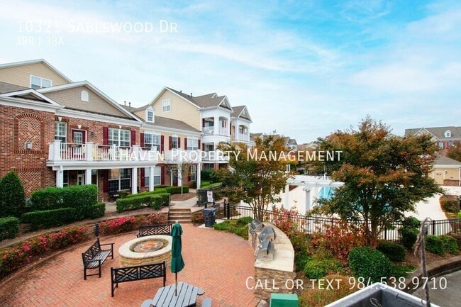 Building Photo - 10321 Sablewood Dr