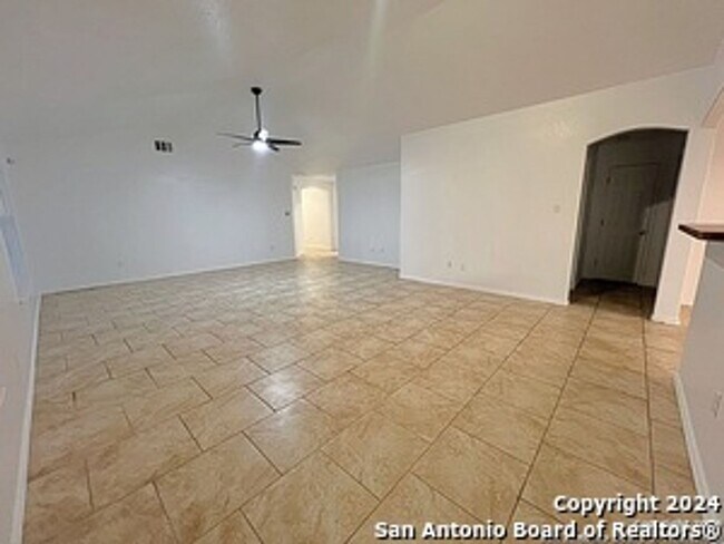 Building Photo - Spacious Floorplan in Laurel Mountain Ranch - Ready for Move in!