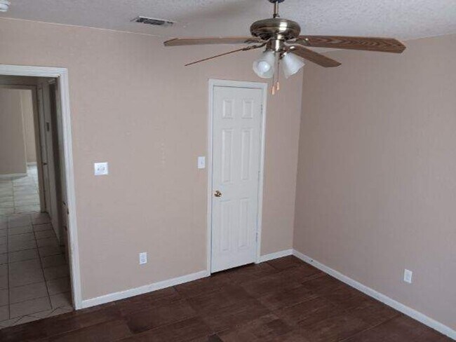 Building Photo - 3606 Littleleaf Dr