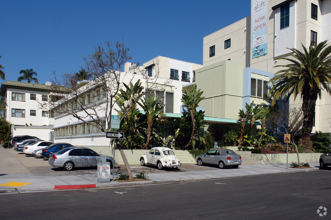Primary Photo - Cortez Hill Apartments