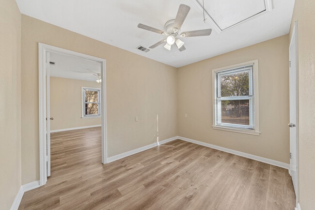 Building Photo - 3938 S Walters St