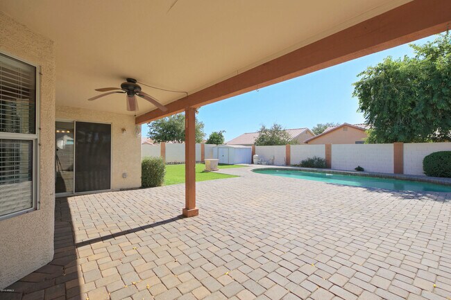 Building Photo - 8517 W Caribbean Ln