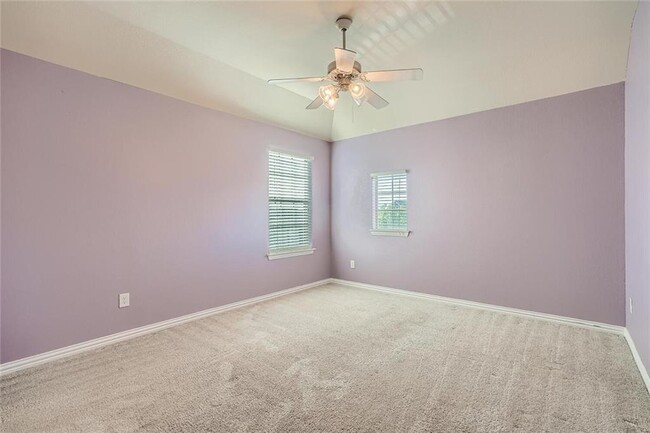 Building Photo - 908 Hartman Dr
