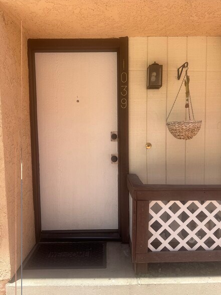 Building Photo - 1039 Mount Olive Dr