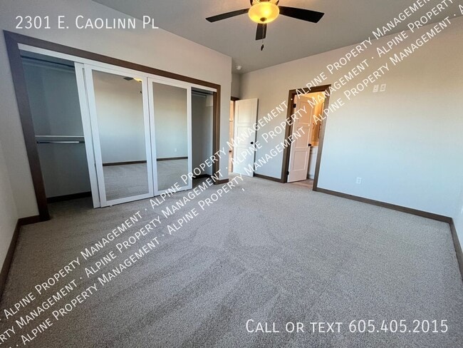 Building Photo - 2301 Caolinn Pl
