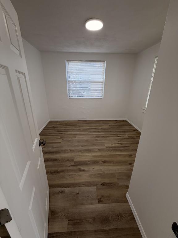 Building Photo - 1045 W Gore St