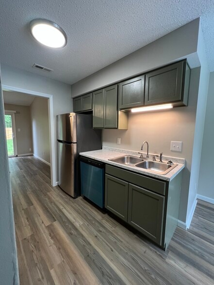 Building Photo - 1508 Tramway Ct