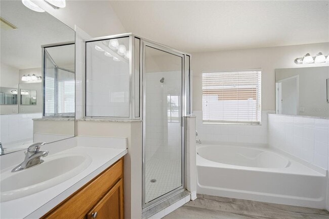 Building Photo - 31202 Baclan Dr