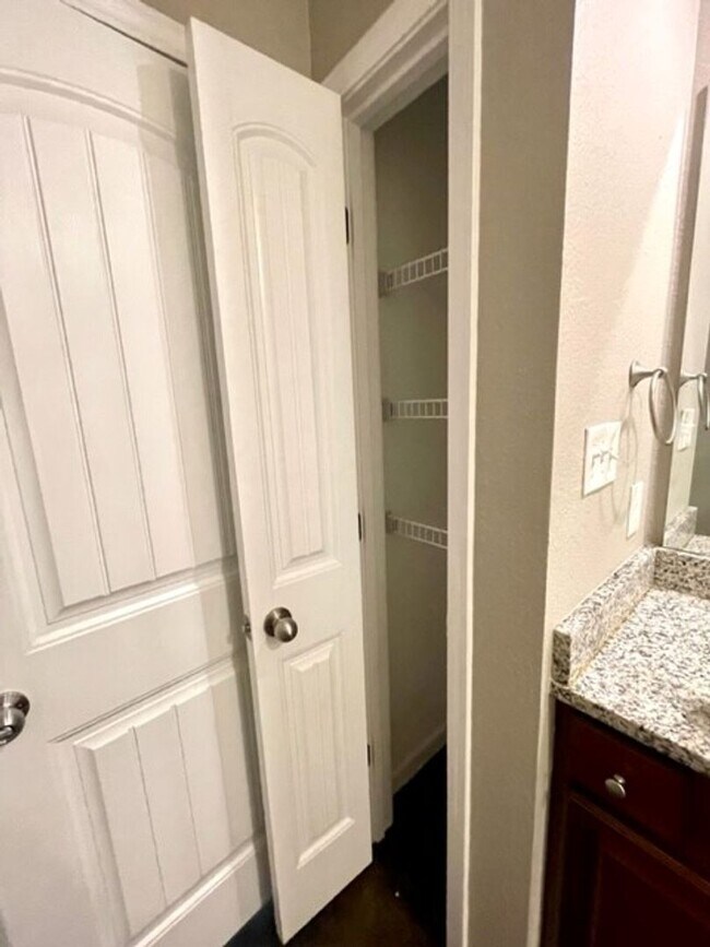 Building Photo - 3 bed / 2 bath in Pocahontas