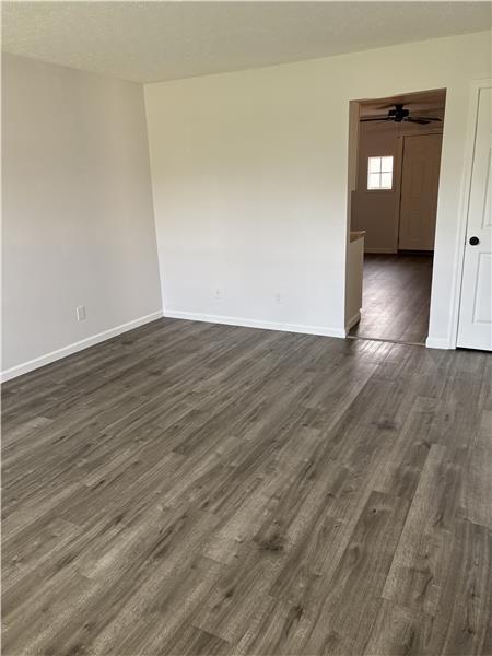 Building Photo - 1930 Independence Rd