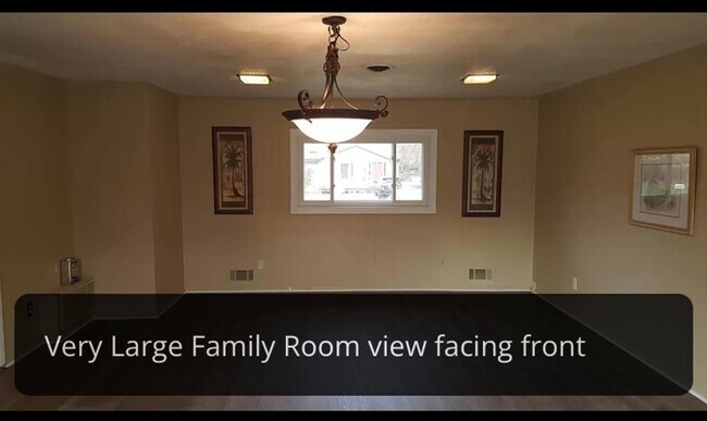 Building Photo - Welcome to this beautiful 5 bedroom home l...