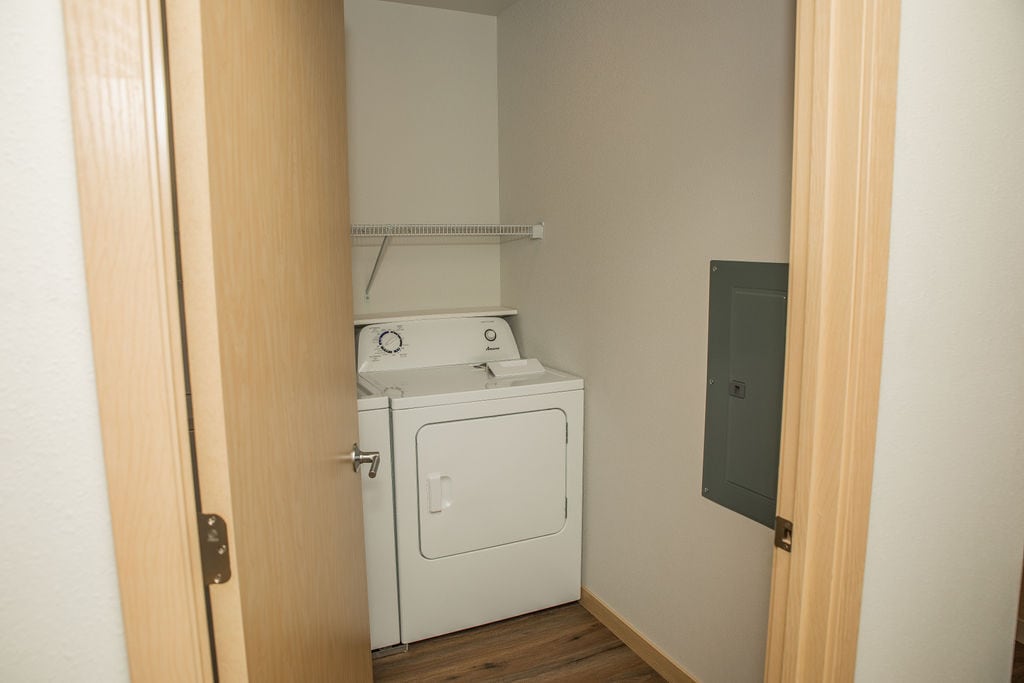 Building Photo - 475 Century Pl