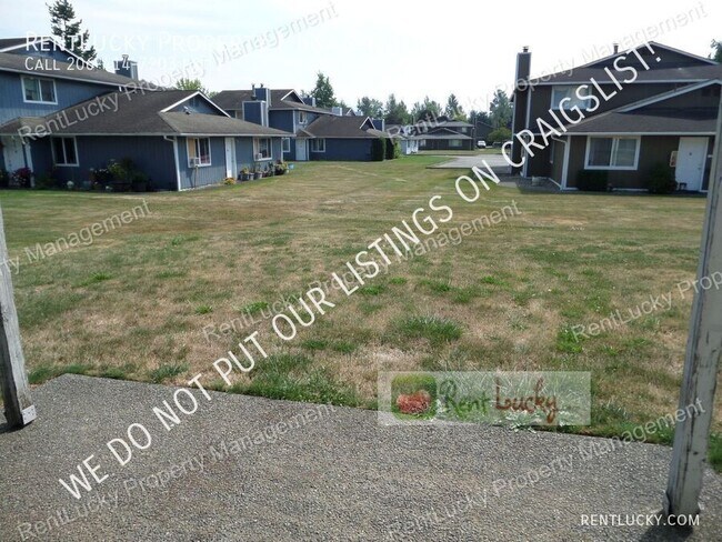 Building Photo - 2612 Laukala Pl