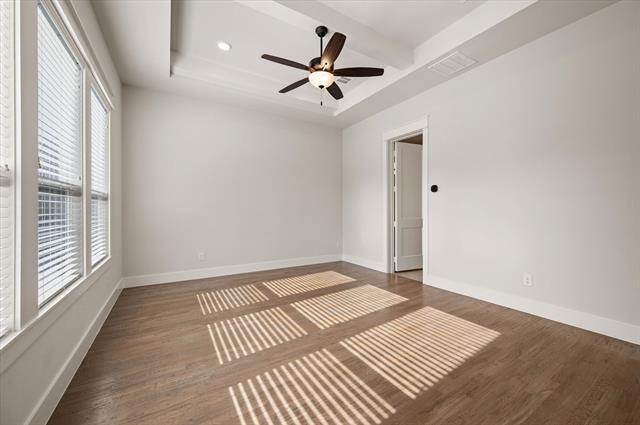 Building Photo - 449 Jones St