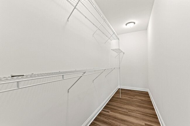 Building Photo - 302 Millbridge Dr