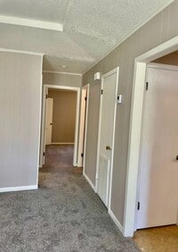 Building Photo - 410-412 N 6th Street